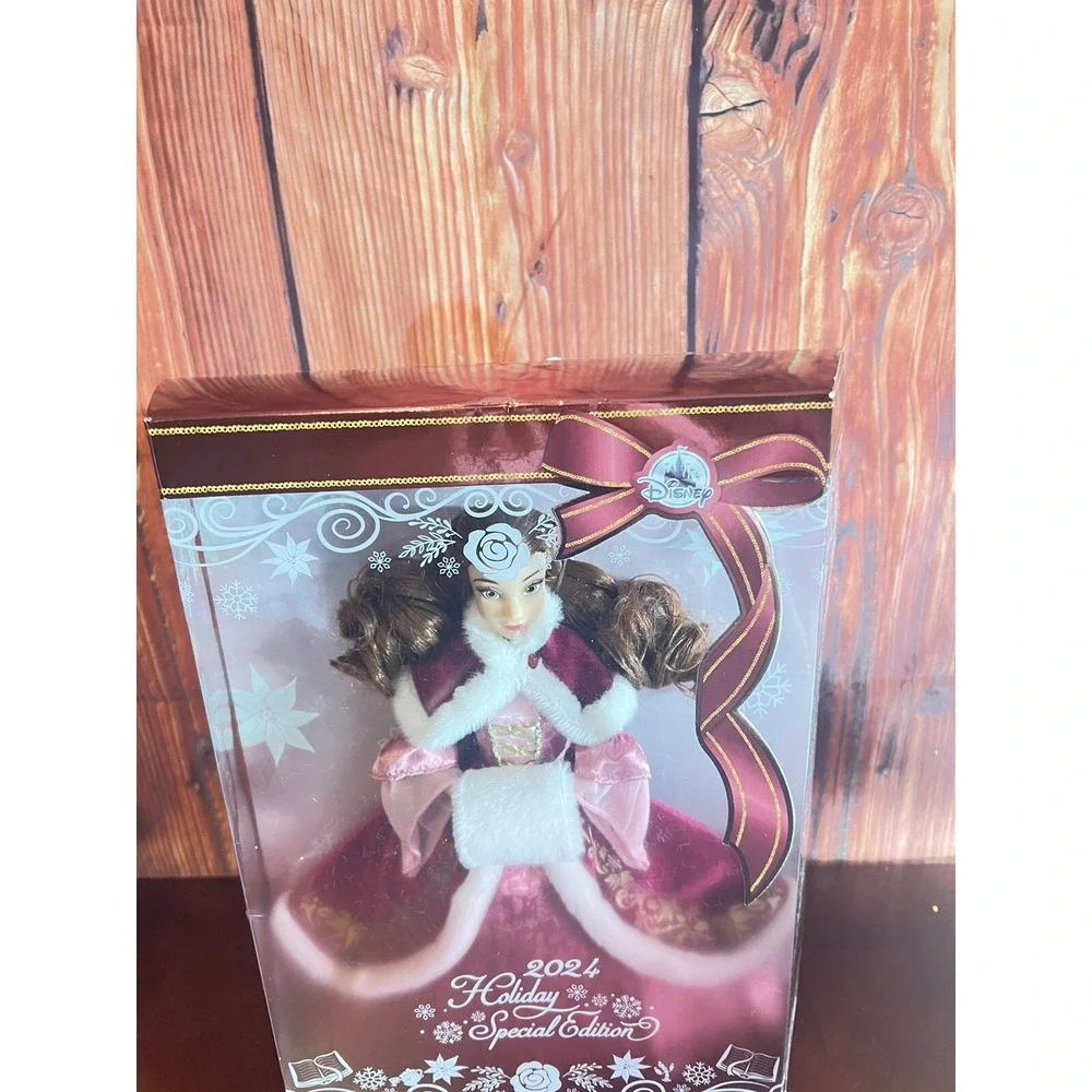 Holiday Special Edition Collectors Doll‎ 2024 Belle Beauty and the Beast Disney